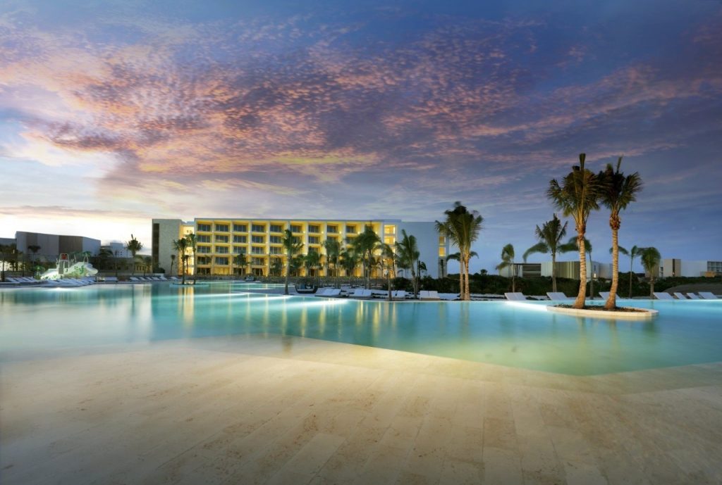 Main Pool at the Grand Palladium Costa Mujeres, a Playa Mujeres all-inclusive resort